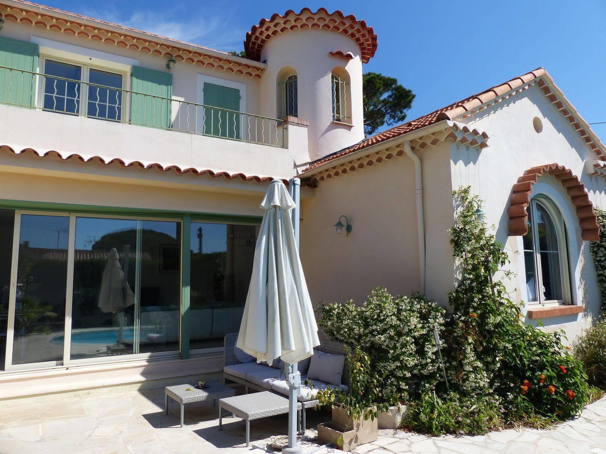 Blue Dream Cannes Guest House Eksteriør billede