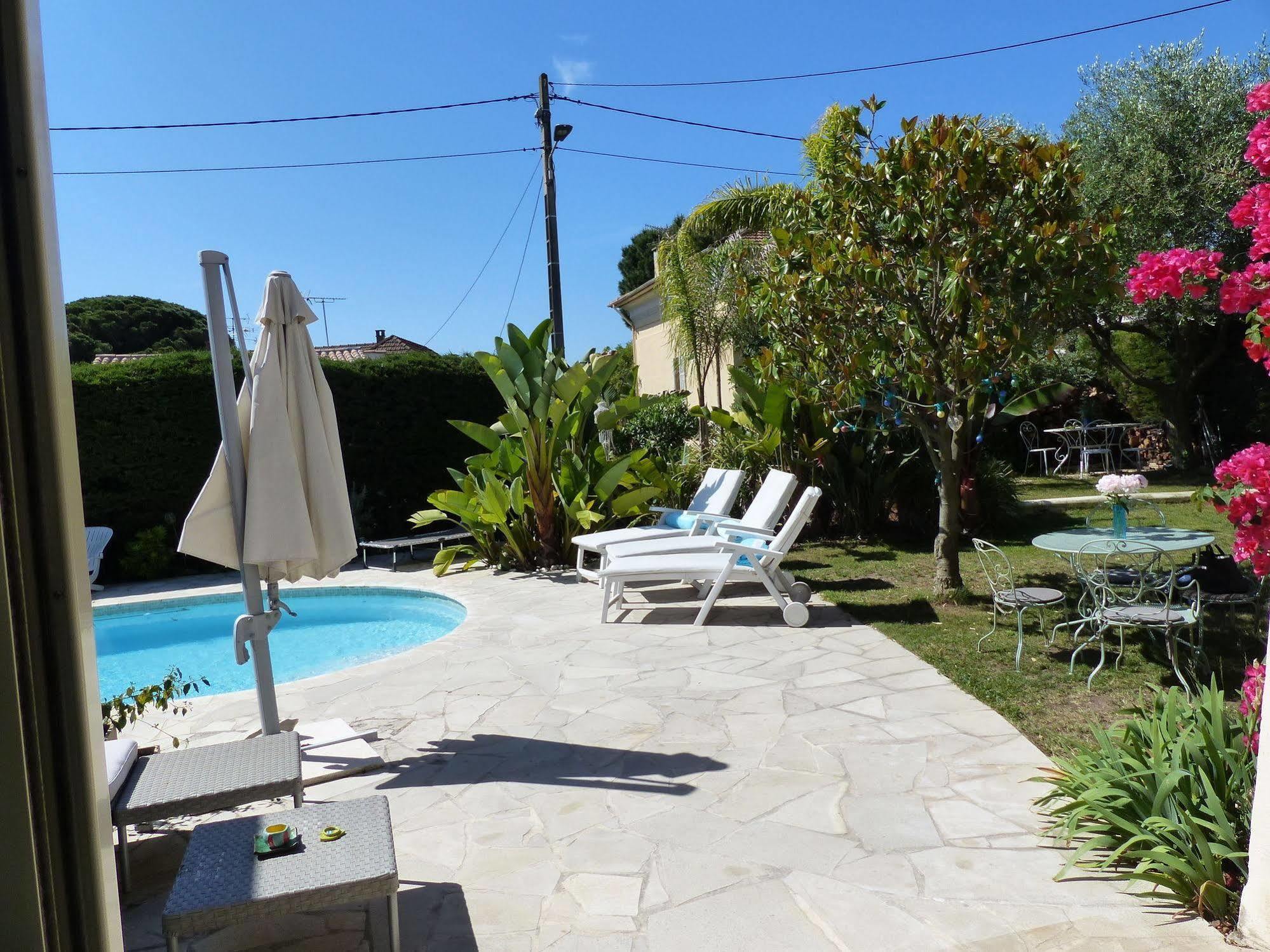 Blue Dream Cannes Guest House Eksteriør billede